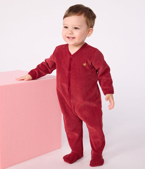 babypyjama met hartje rood petit bateau